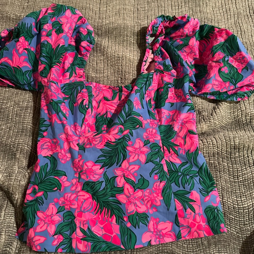 Floral top